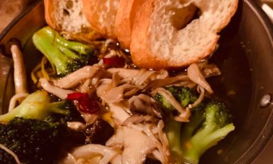 きのこのアヒージョ